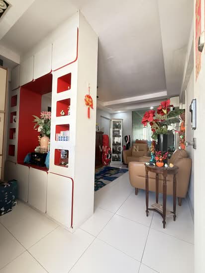 87 COMMONWEALTH CLOSE photo 2