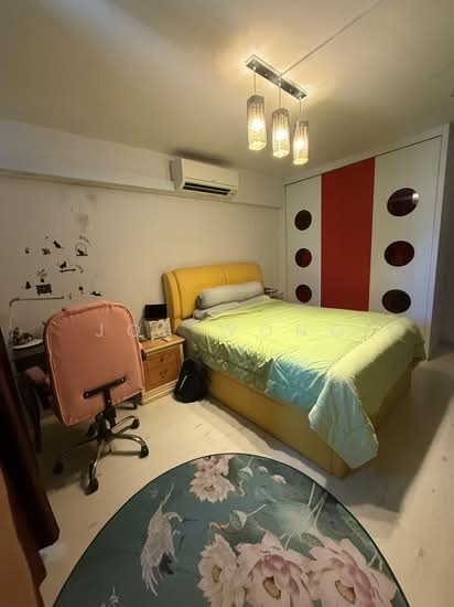 87 COMMONWEALTH CLOSE photo 3