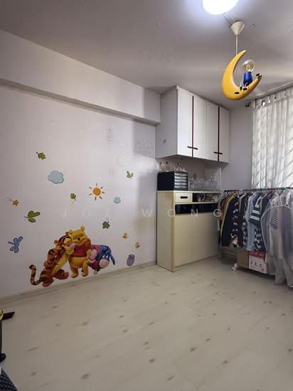 87 COMMONWEALTH CLOSE photo 4