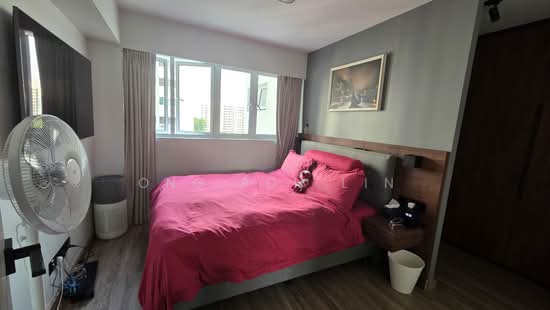 216 SERANGOON AVENUE 4 photo 3