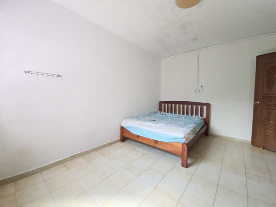 928 JURONG WEST STREET 92 photo 3