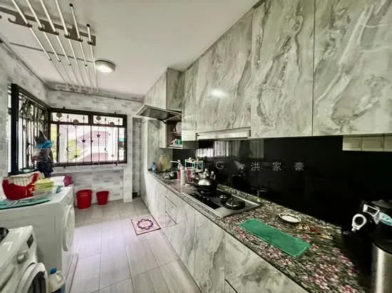 663A Jurong West Street 65 image 1 of 10