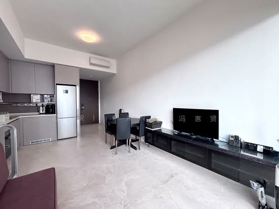 HIGHLINE RESIDENCES photo 2