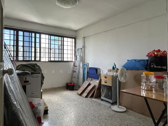 84 WHAMPOA DRIVE photo 3