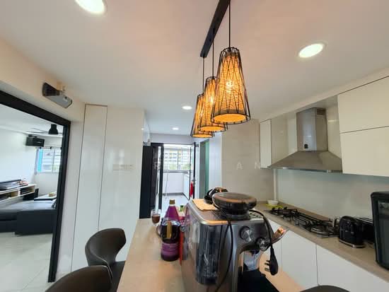109 TECK WHYE LANE photo 5