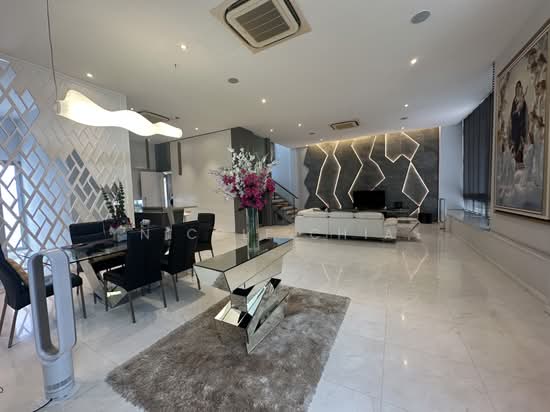 Seletar Hills Estate photo 2