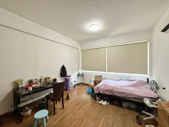 8 Lorong 31 Geylang image 1 of 10