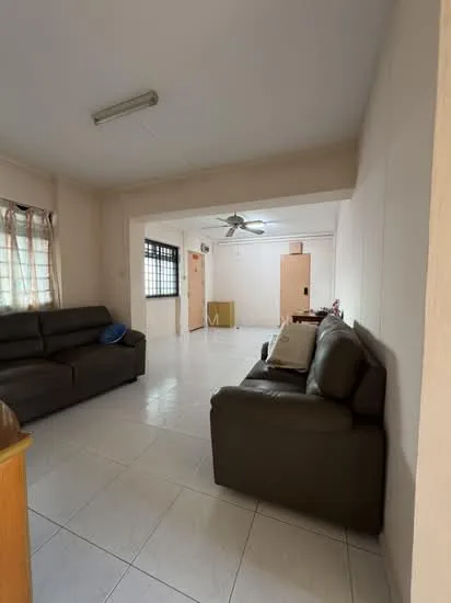968 Hougang Avenue 9 image 1 of 5