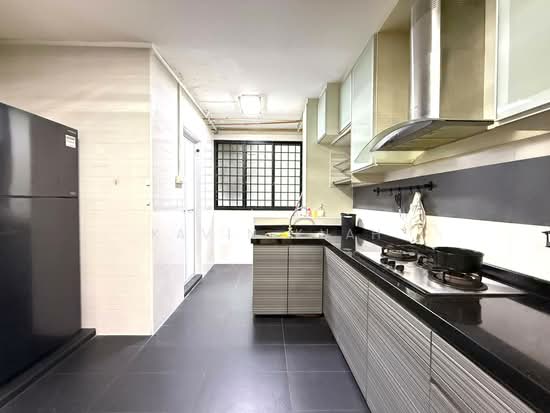 540 SERANGOON NORTH AVENUE 4 photo 2