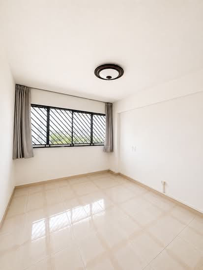 757 YISHUN STREET 72 photo 3