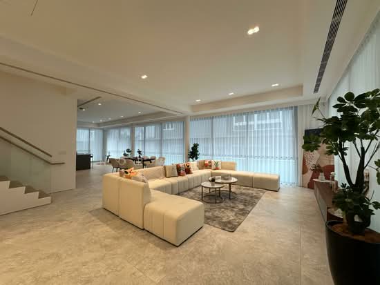 Seletar Hills Estate photo 6
