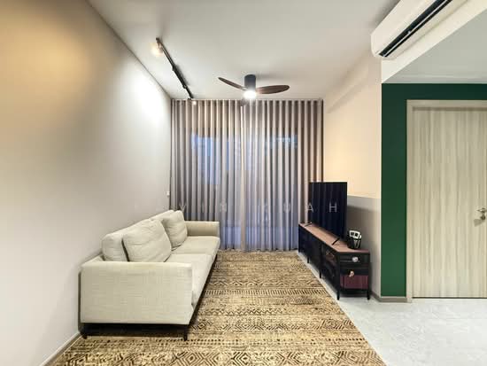 SENGKANG GRAND RESIDENCES image 1 of 4