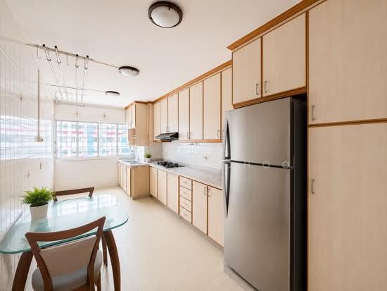 406 JURONG WEST STREET 42 photo 2