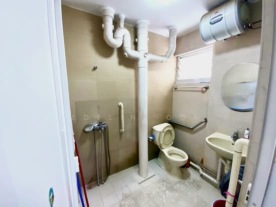 116 JURONG EAST STREET 13 photo 2