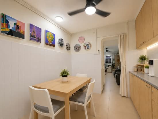 249 BANGKIT ROAD image 1 of 5