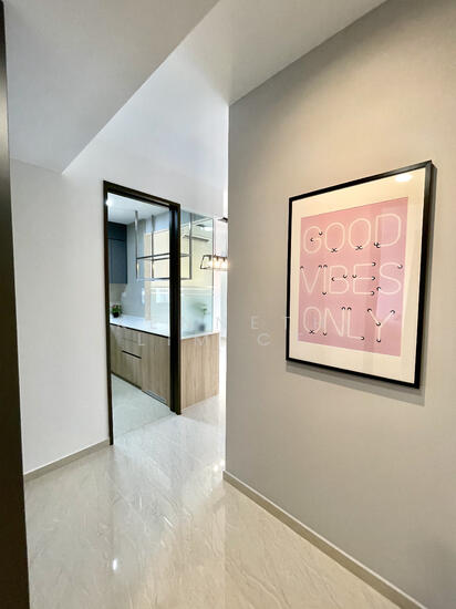 GRANDEUR PARK RESIDENCES image 1 of 8