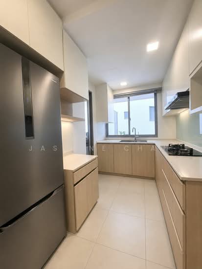 WATERFORD RESIDENCE photo 5