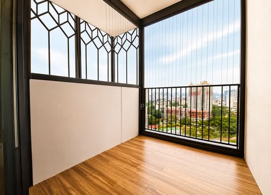 GEM RESIDENCES photo 4