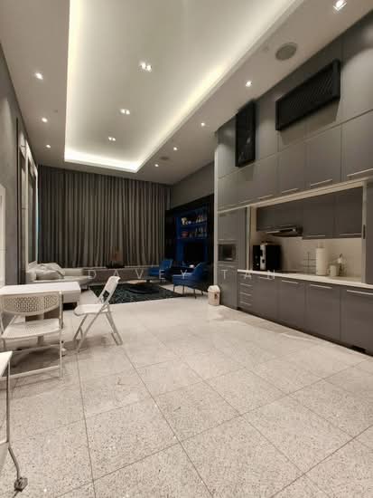 The Central photo 2
