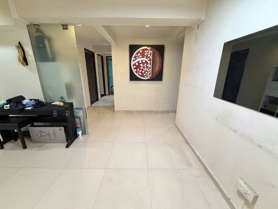 101 WHAMPOA DRIVE photo 3