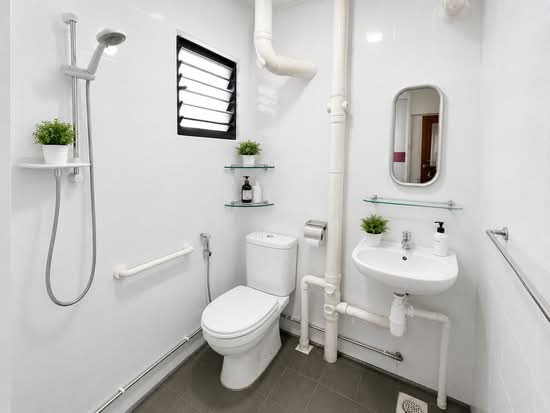 183 BUKIT BATOK WEST AVENUE 8 photo 3