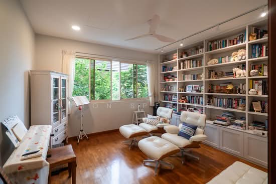 Changi Heights photo 4