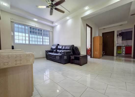 554 HOUGANG STREET 51 image 1 of 9