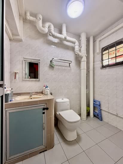 322 SEMBAWANG CLOSE photo 6