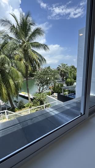 Ocean Drive photo 2