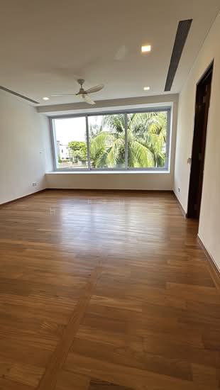 Ocean Drive photo 4