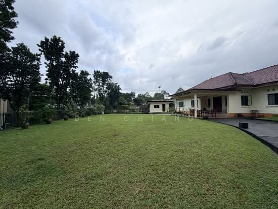 BUILD YOUR MASTERPIECE @ BINJAI PARK image 1 of 4