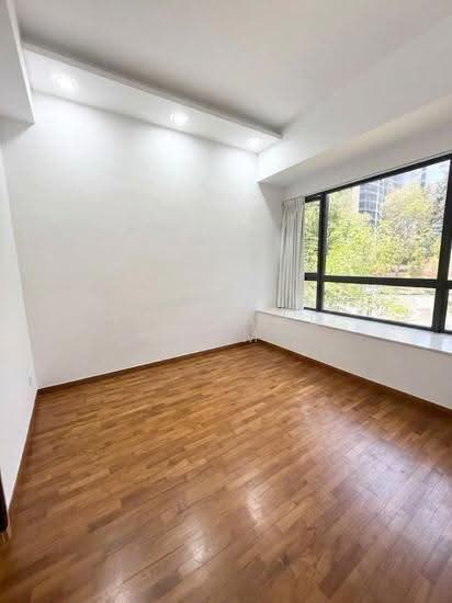 NV RESIDENCES photo 5