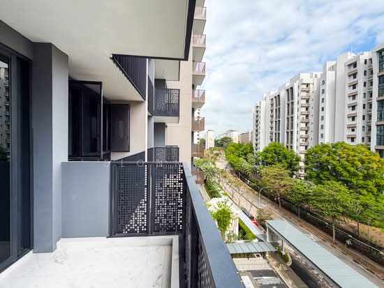 SCENECA RESIDENCE image 1 of 10
