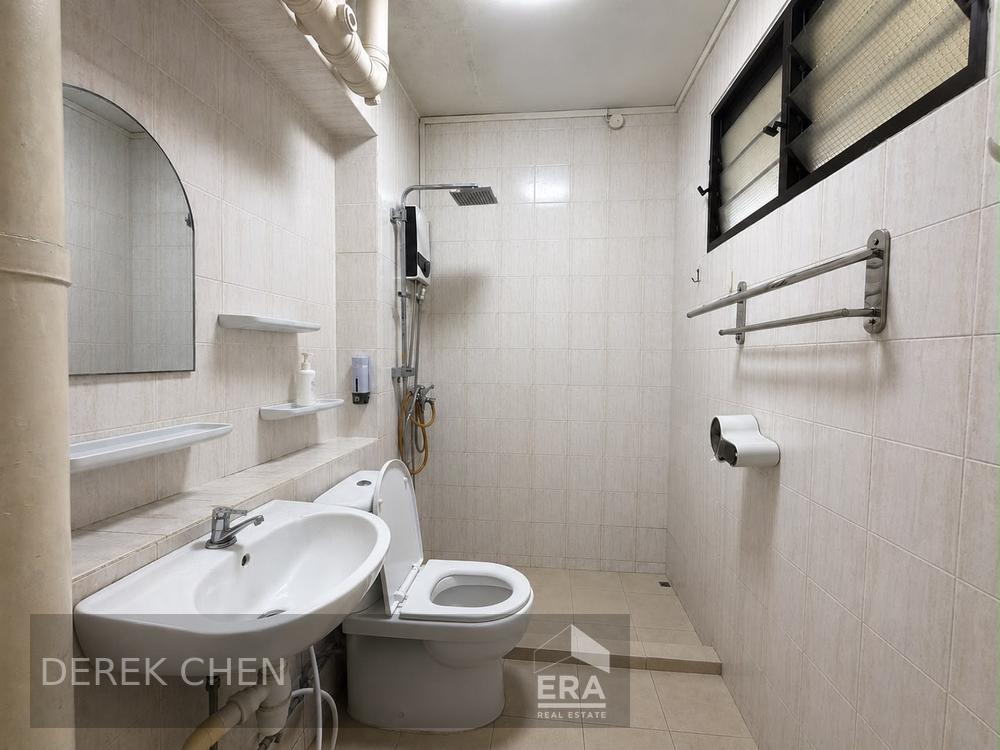 899B WOODLANDS DRIVE 50 photo 3