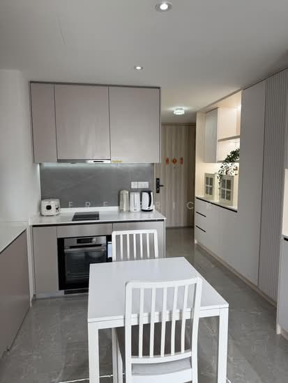 SENGKANG GRAND RESIDENCES photo 2