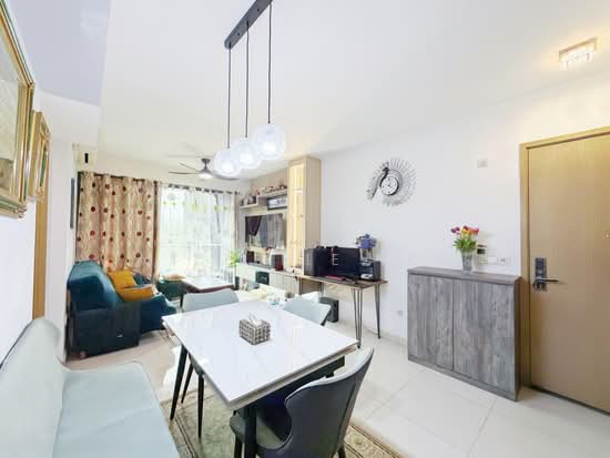 WESTWOOD RESIDENCES photo 2