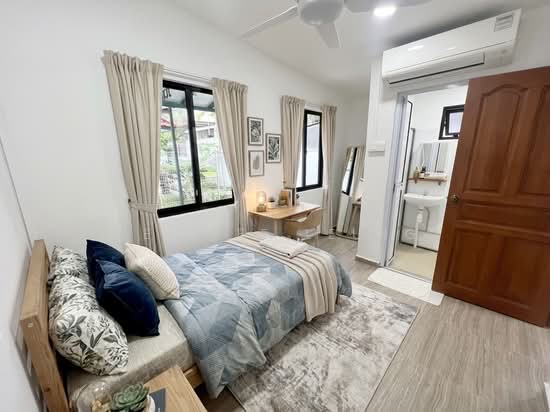 Freehold Semi-Detached | 5-Min Walk to Upper Changi MRT photo 6
