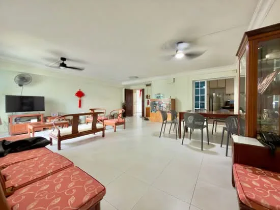 133 Rivervale Street image 1 of 9