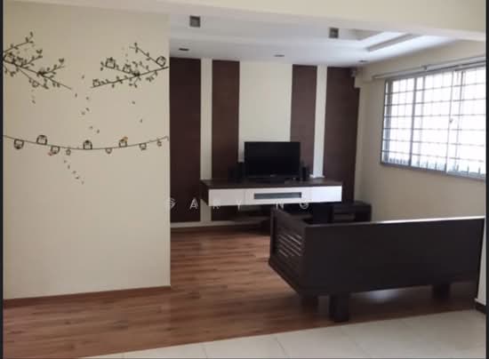 327 BUKIT BATOK STREET 33 image 1 of 3