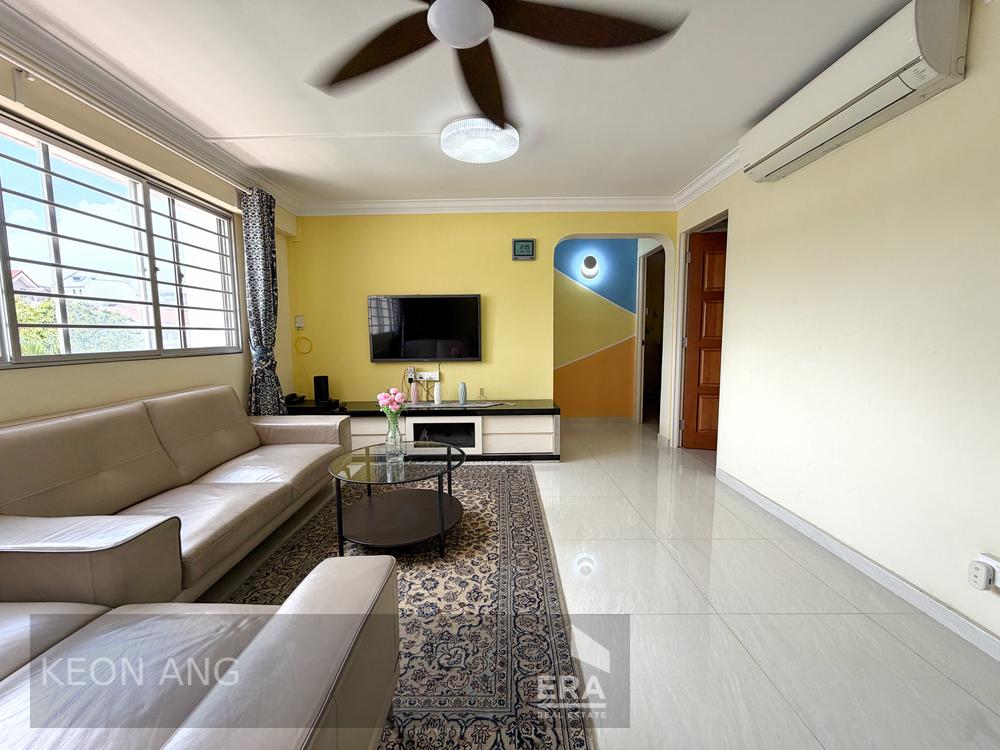 209 SERANGOON CENTRAL photo 6