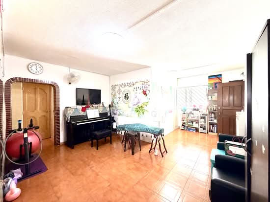 107 BUKIT BATOK WEST AVENUE 6 image 1 of 8