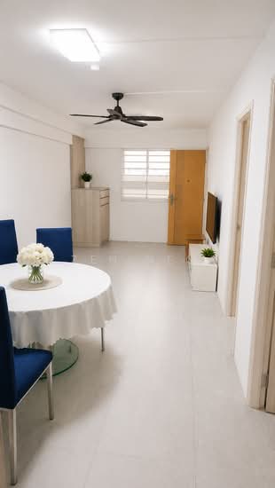 214 Tampines Street 23 image 1 of 10