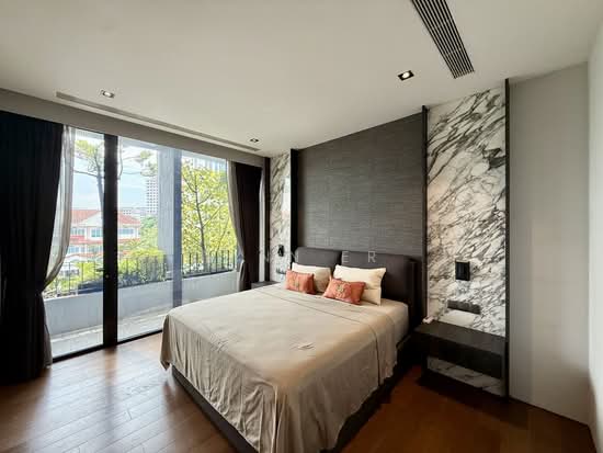 Kovan MRT- 3.5 storey Semi D Award Winning Designer House photo 2