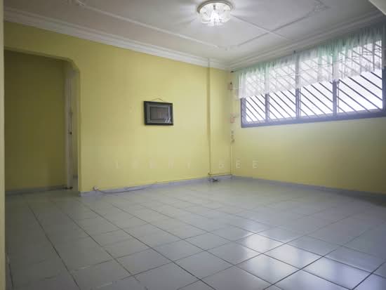 488A TAMPINES AVENUE 9 photo 2