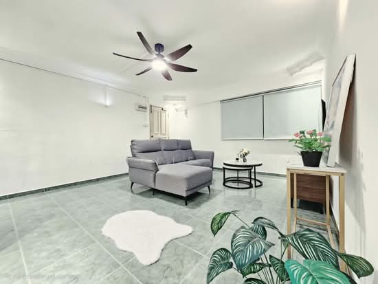 309 Serangoon Avenue 2
