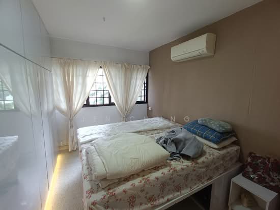 35 Marsiling Drive image 1 of 7