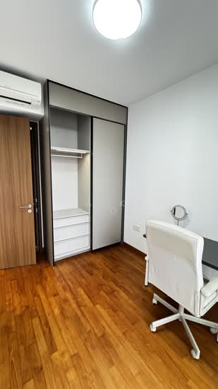 Stirling Residences photo 5