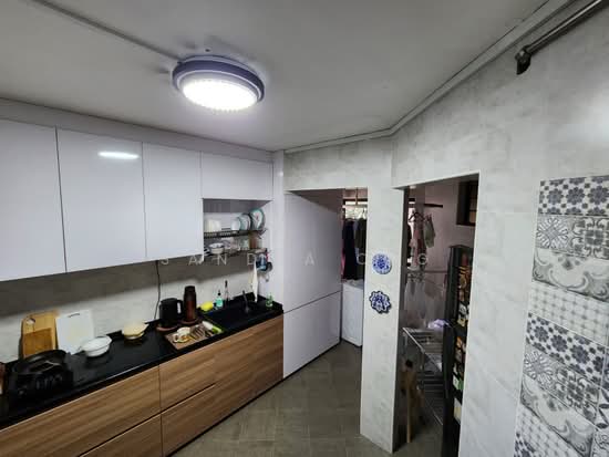111A DEPOT ROAD photo 3