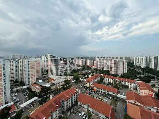 THE POIZ RESIDENCES photo 2