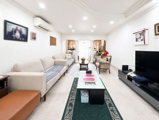 725 BEDOK RESERVOIR ROAD photo 4
